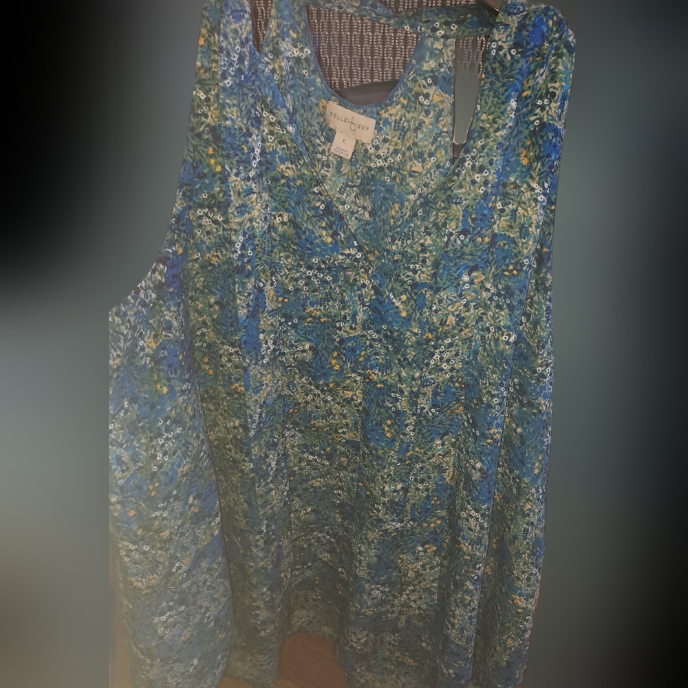 Belle Sky L polyester sleeveless nulti-color floral blouse